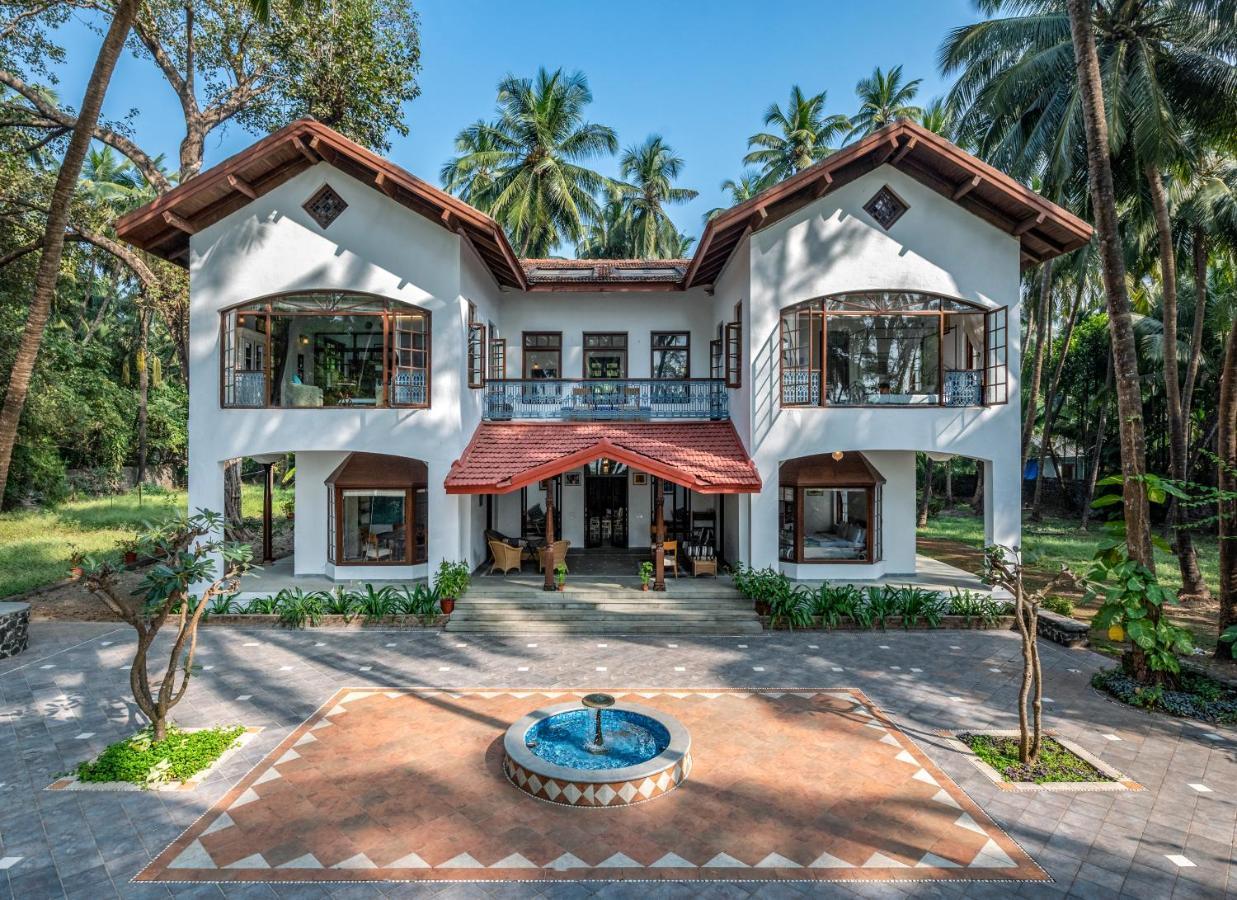 Saffronstays Thalassea, Alibaug - Picturesque Sea-Facing Villa With Colonial Decor Alībāg Dış mekan fotoğraf