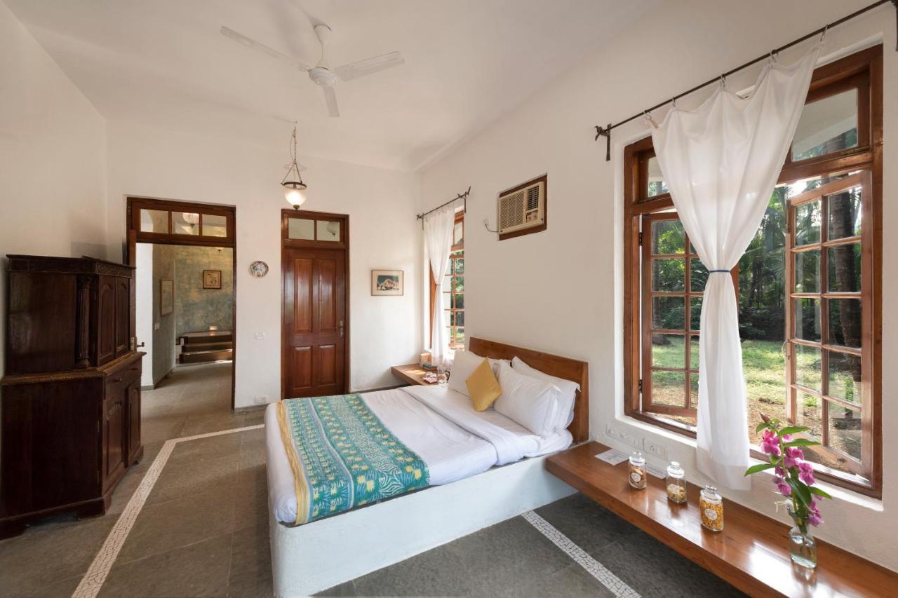 Saffronstays Thalassea, Alibaug - Picturesque Sea-Facing Villa With Colonial Decor Alībāg Dış mekan fotoğraf