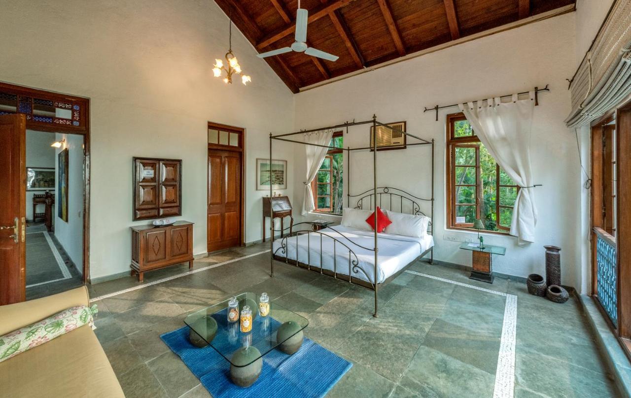 Saffronstays Thalassea, Alibaug - Picturesque Sea-Facing Villa With Colonial Decor Alībāg Dış mekan fotoğraf